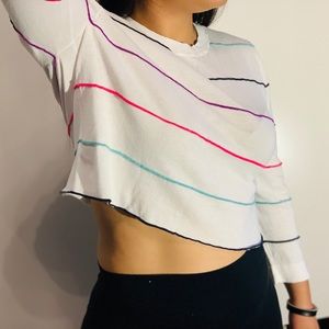 Crop top.